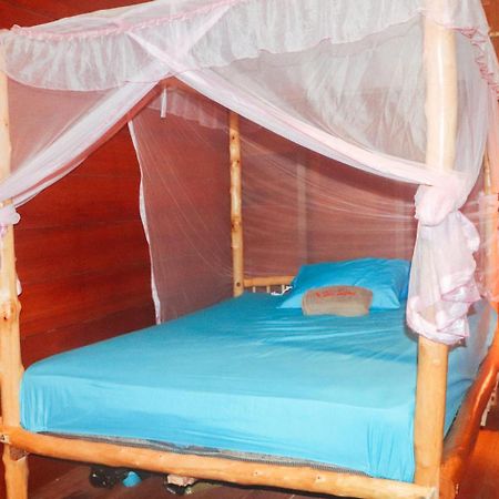 Masokut Mentawai Ebay Playground Surfcampヴィラ エクステリア 写真