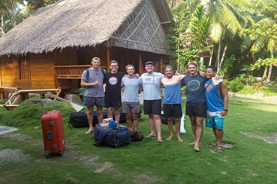 Masokut Mentawai Ebay Playground Surfcampヴィラ エクステリア 写真
